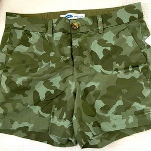NWT Old Navy Women’s Camo Print Cotton Shorts